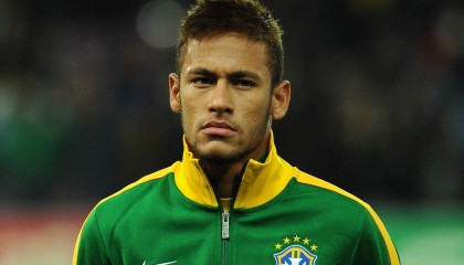 开云体育网址-锋线是否承担部分中场调度任务提升空间利用率，锋线定义