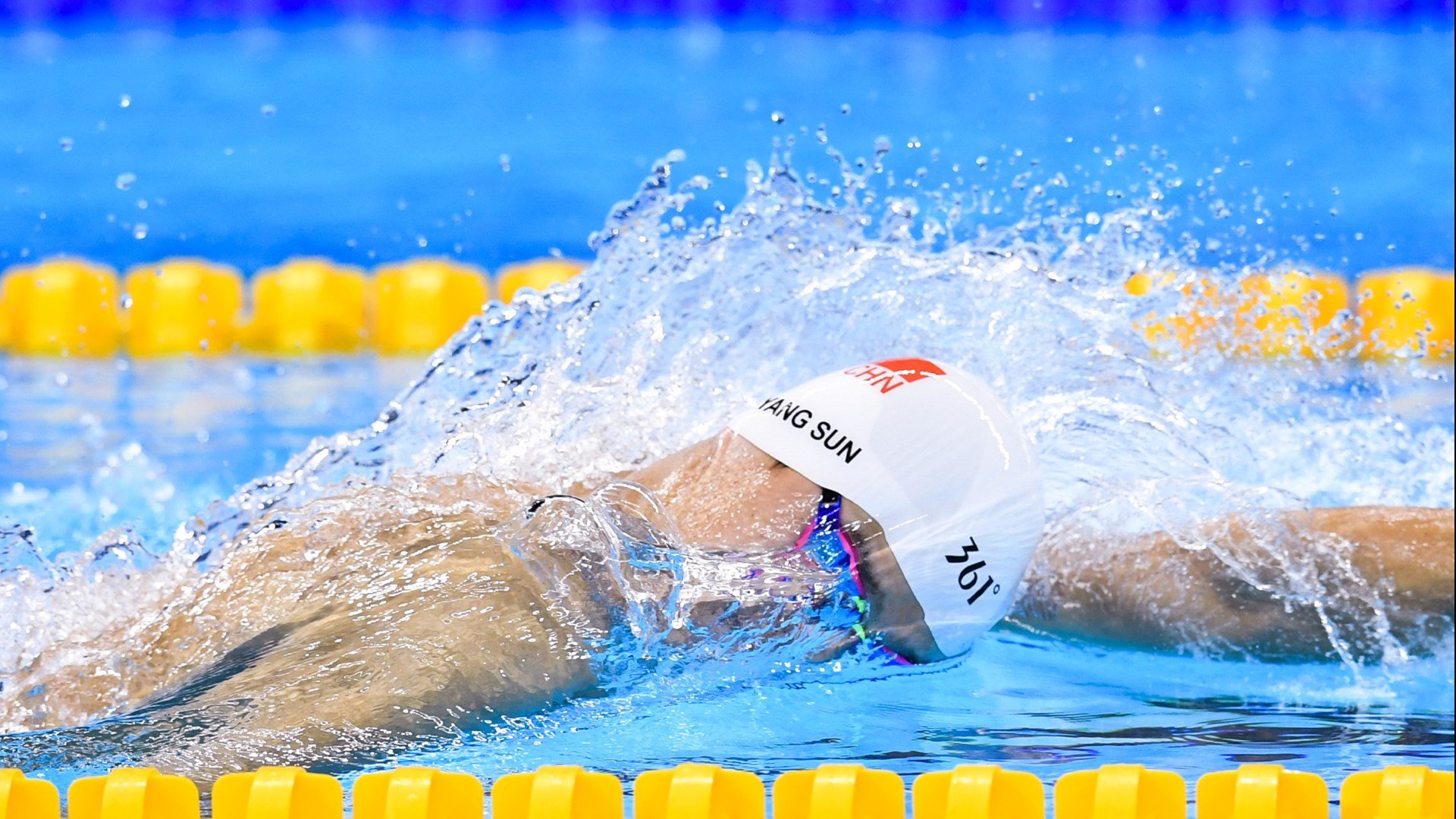 男子混合泳项目成绩稳健，男子混合泳比赛